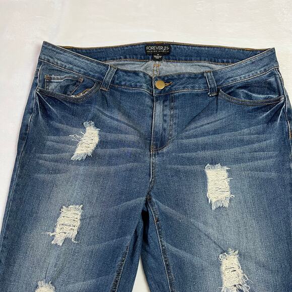 Forever 21 Mid Rise Distressed Cropped Straight Leg Jeans Size 16 Cuffed Hem - Picture 3 of 10